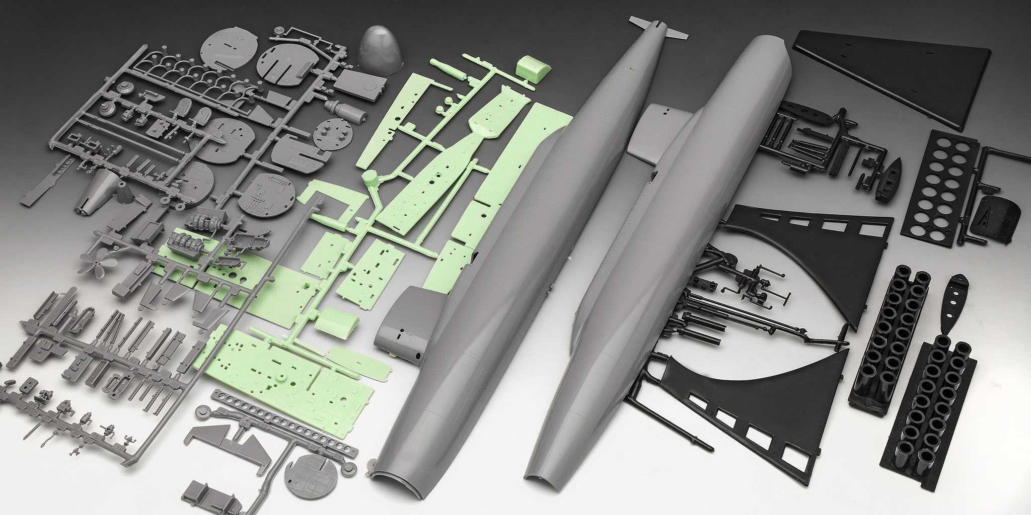 Plastic ModelKit ponorka 05185 - S.S.B. Abraham Lincoln with Interior (1:253)