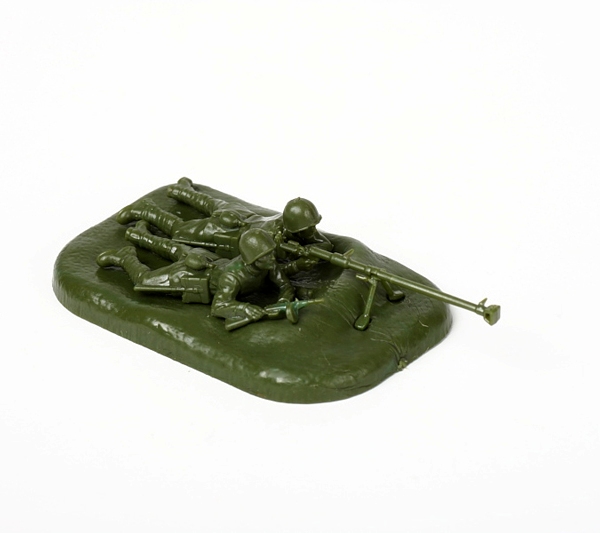 Snap Kit figurky 6135 - Soviet Anti-Tank team (1:72)