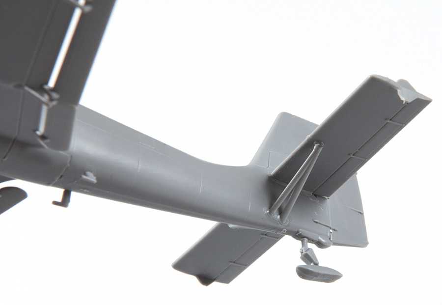 Snap Kit letadlo 7323 - JU-87B-2/U4 "STUKA" with skis (1:72)