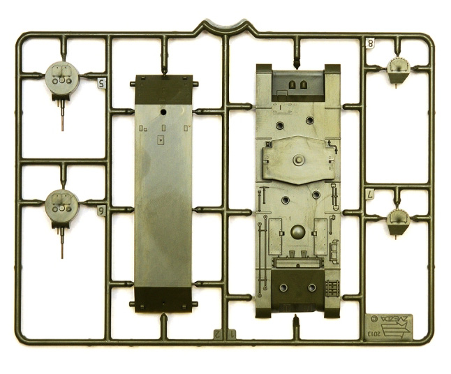 Snap Kit tank 6203 - Soviet Tank T-35 (1:100)