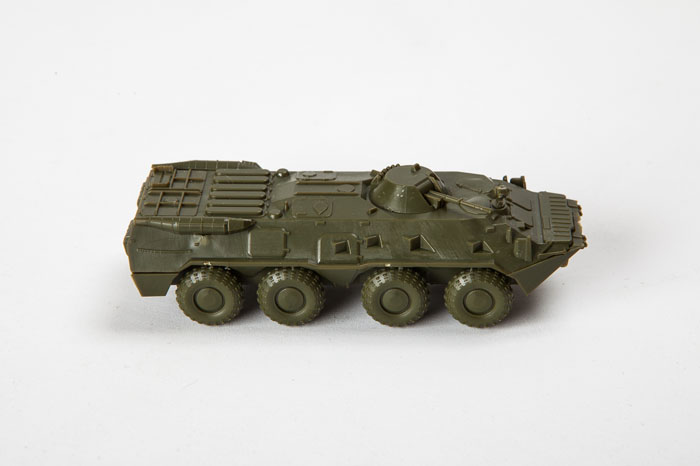 Wargames (HW) military 7401 - BTR-80 (1:100)