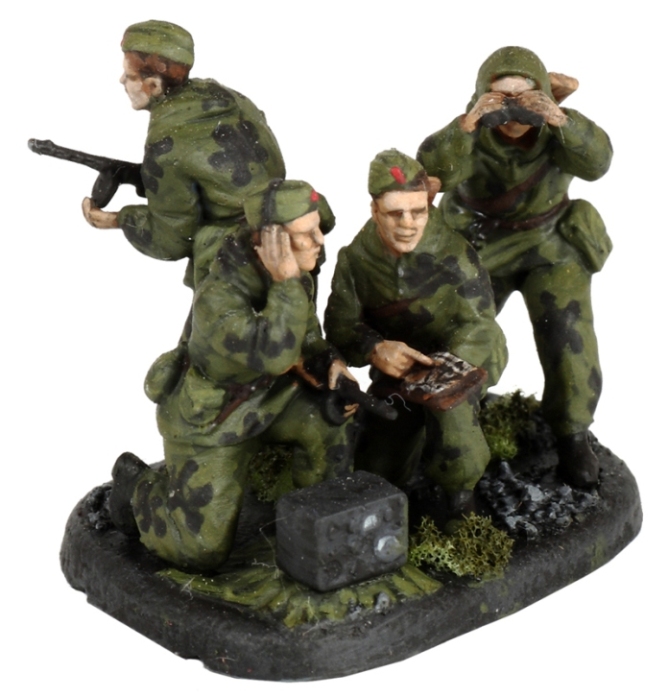 Wargames (WWII) figurky 6137 - Soviet Reconnaissance Team (1:72)